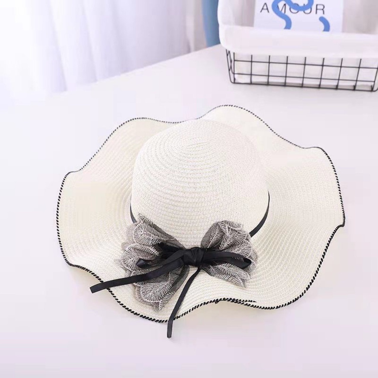 In stock high quality popular hot sale colorful bucket sun caps for women wholesale summer wide brim beach straw fedora hats