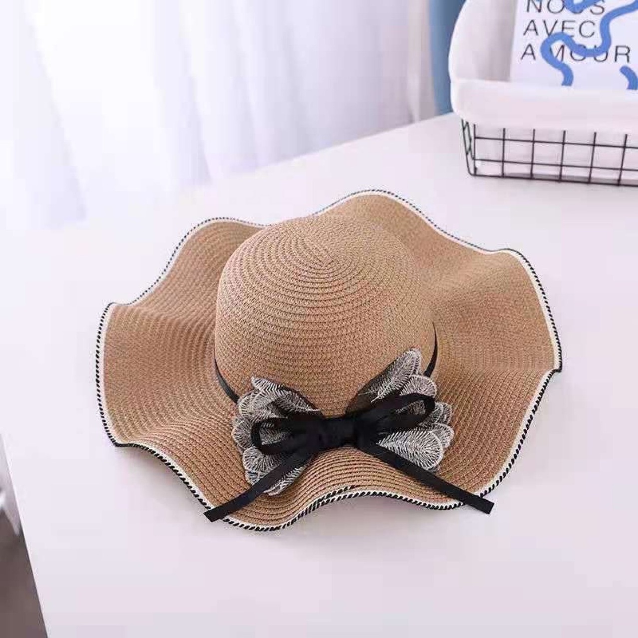 In stock high quality popular hot sale colorful bucket sun caps for women wholesale summer wide brim beach straw fedora hats