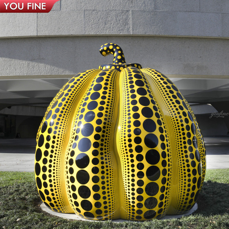 Customized Large Resin Fiberglass Pumpkin Sculpture