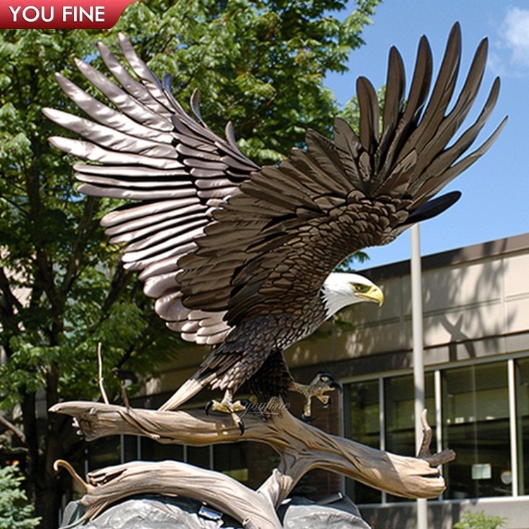 Outdoor Garden Art Decoration Large Cast Bronze Eagle Sculpture Brass Statue