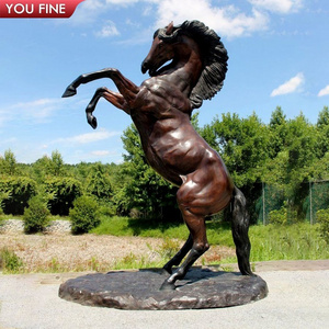 Outdoor Lawn Casting Antique Life Size Bronze Horse Sculpture Suppliers