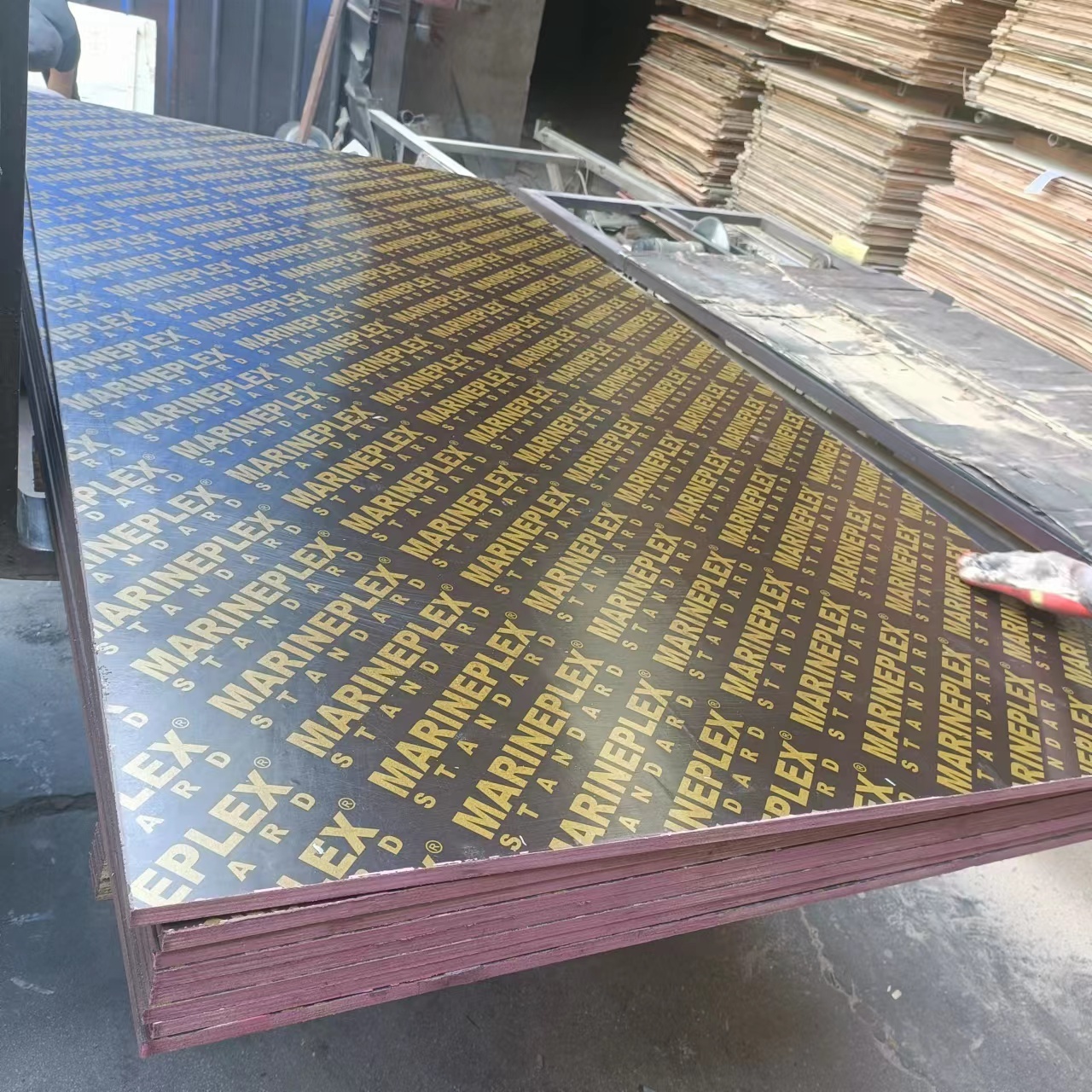 High Quality Beech Wood  E1 E2 18mm Plywood MDF Board Price Formwork Plywood Furniture