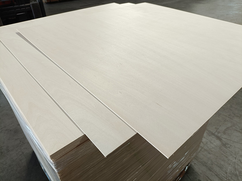 Wholesale Plywood 2mm 3mm 4mm Commercial Basswood Birch Poplar Laser Cut Plywood