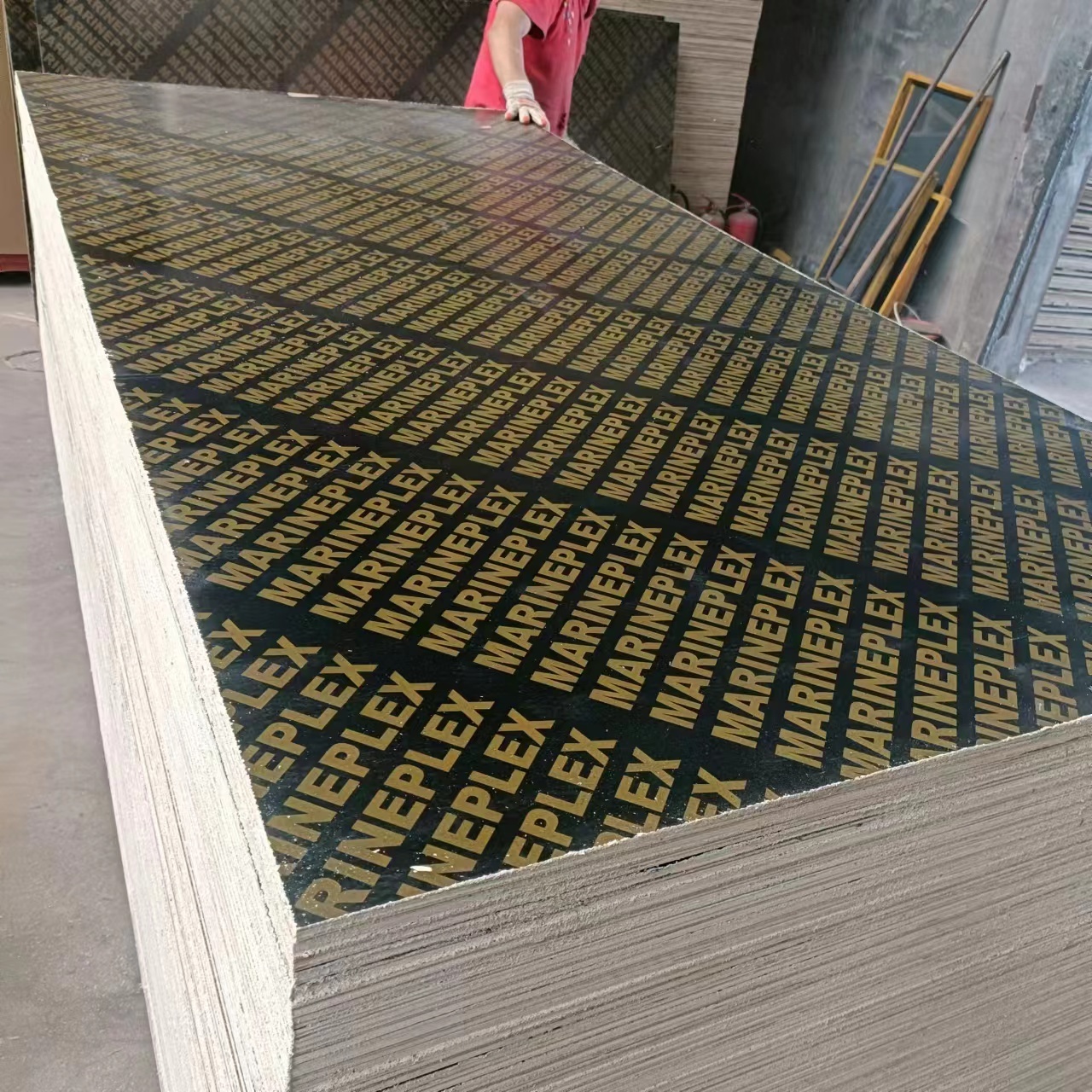 High Quality Beech Wood  E1 E2 18mm Plywood MDF Board Price Formwork Plywood Furniture