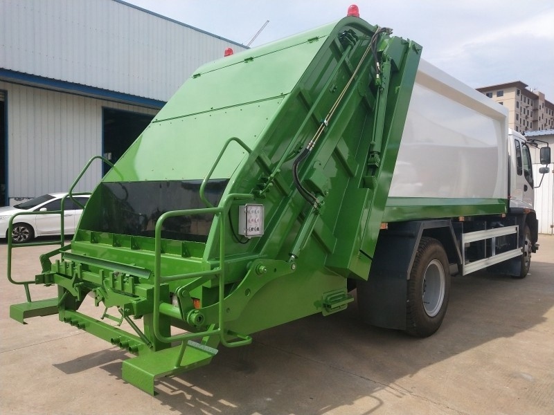 ISU-ZU  12m3 compactor truck Compress Garbage Hook Lift Arm Garbage transporting truck