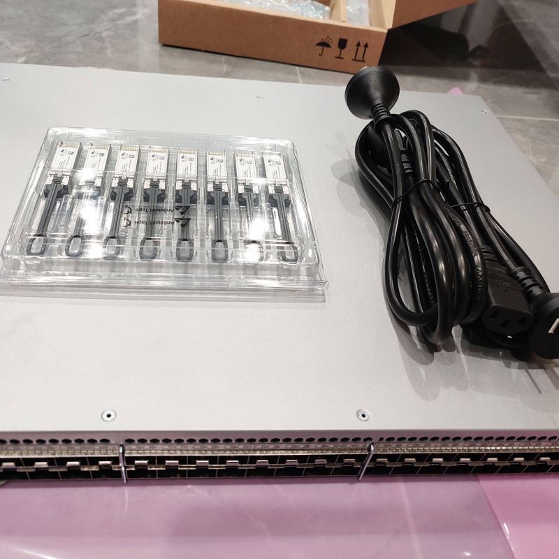 Factory High Quality Sfp 1.25g 10g 25g 40g 100g Compatible Optical Transceiver Sfp Module And Net Switch