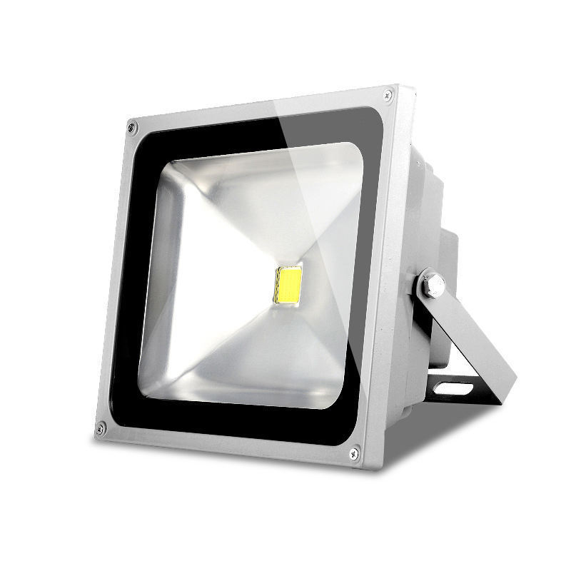 Hot Sale Outdoor Lighting LED Floodlight Durable Rugged Square Floodlight with Low Energy IP65 Rating Available 50W 200W Power