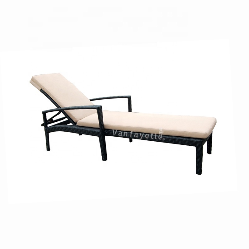 Vanfayette Classic Rattan Oasis Lounge Janet Outdoor Wicker Beach Pool Deck Patio Chaise Lounge Chairs