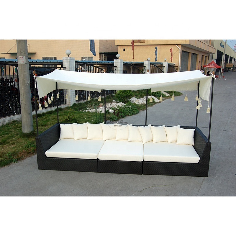 Wicker Rattan Day Beds Outdoor Patio Daybed Outdoor Beach Beds Swimming Pool Chaise Lounge All Weather Chaise Lounge