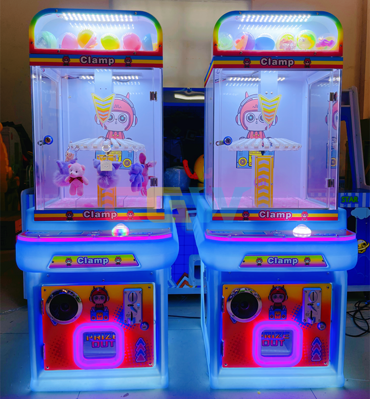 CGW Cheap Amusement Machine Coin Operated Skill Game Machine Toy Vending Prize Happy Clip Gift Machine