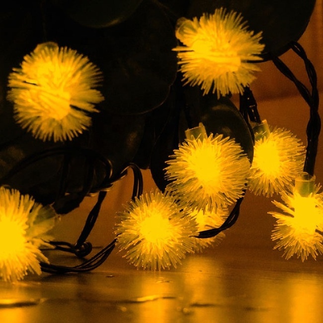 LED Dandelion String Lights Outdoor Waterproof 8 Modes Solar Powered Patio Lights for Garden Yard Party Christmas Halloween