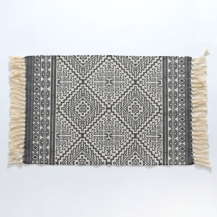 Cotton linen woven tassel carpet Fringed tapestry decorative blanket table runner luxury