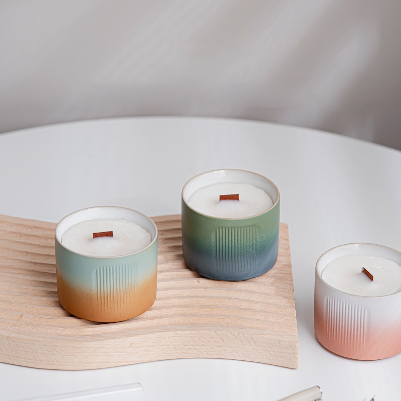 Creative Small Cylinder Ombre Candle Jar Ceramic Scented Candle Cup Soy Wax Candle Container for Home Indoor Decorative Ornament