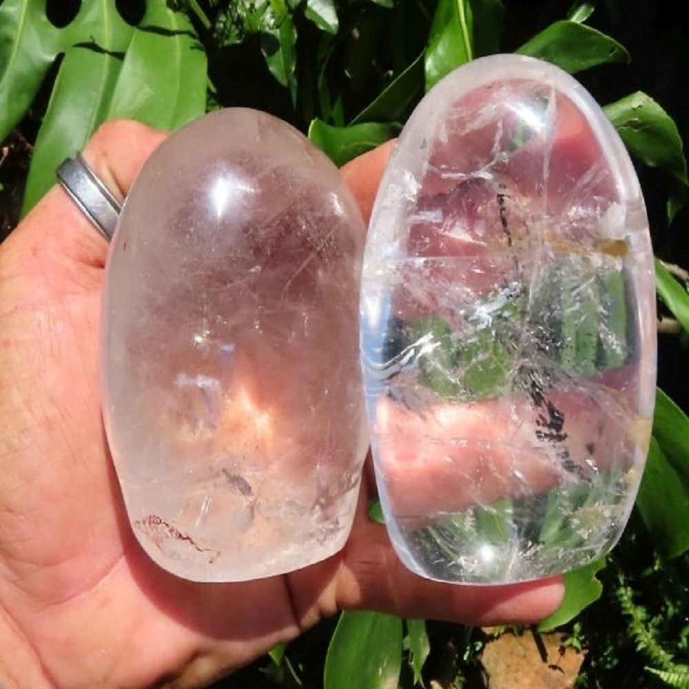 Natural freeform standing clear crystal freeform Rock Polished Stone crystal freeform standing healing Palm Stone wholesale