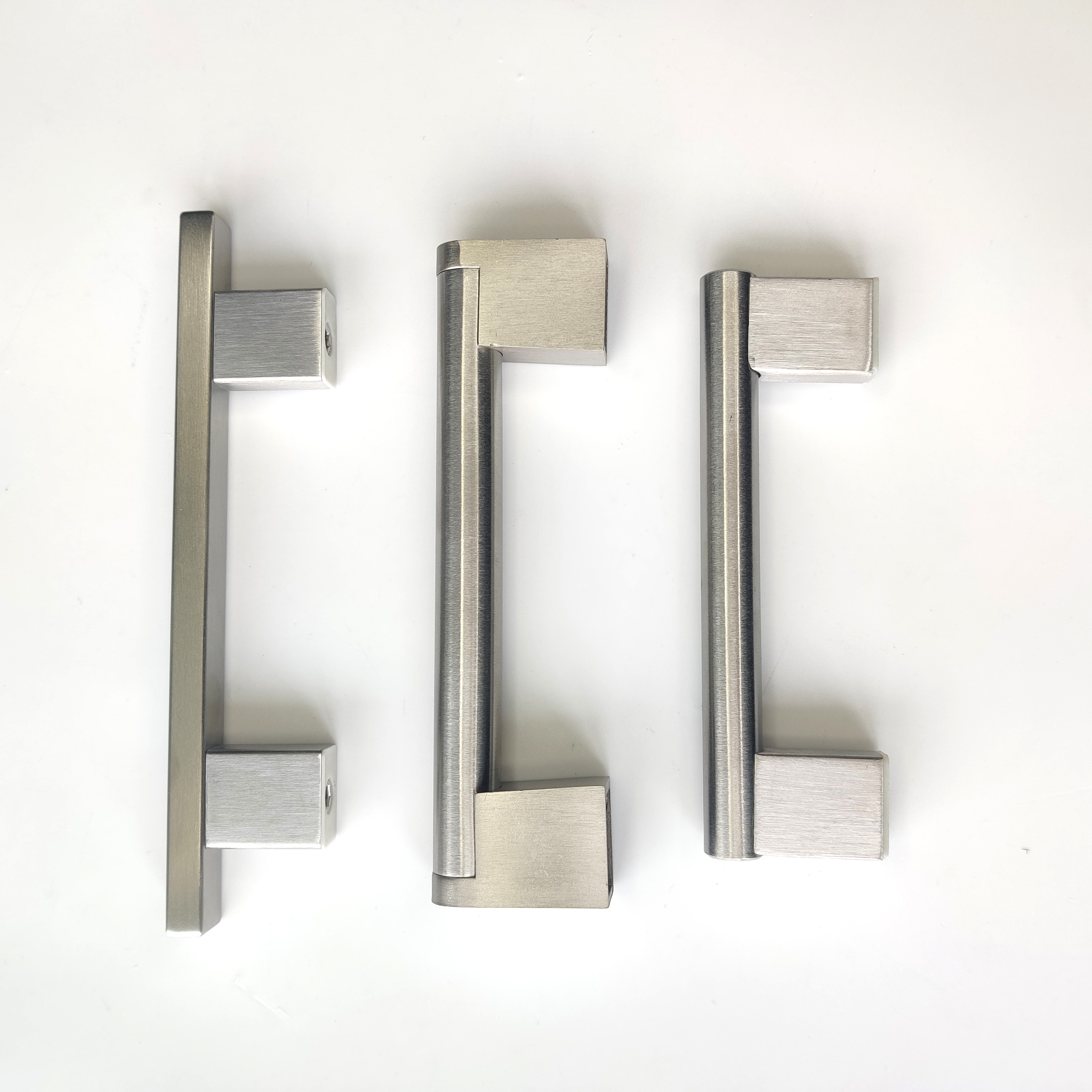 Various Colors Furniture Door Pull Handles Stainless Steel Hollow Handles