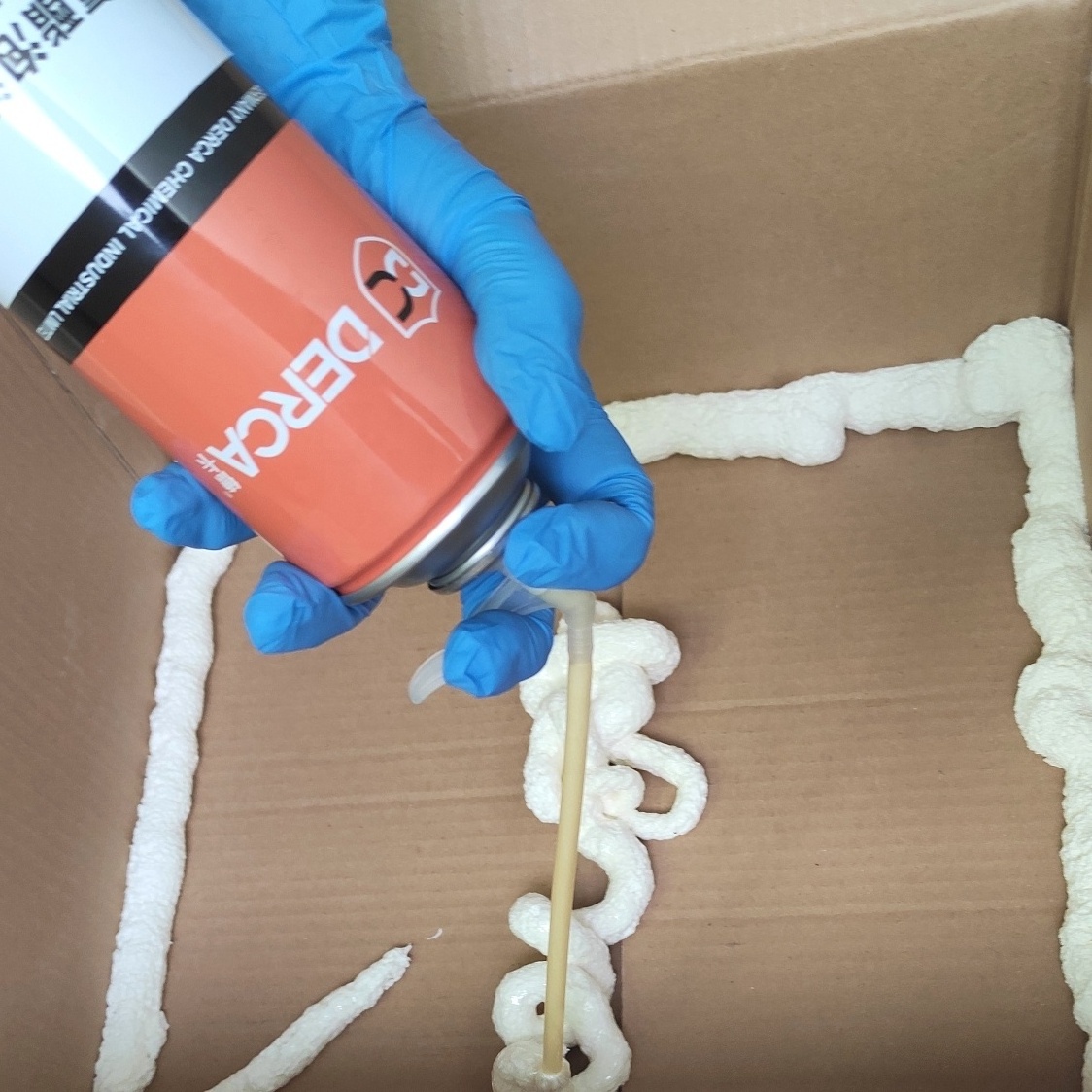 750ML  spray insulation polyurethane foam  waterproof expanding  PU foam for construction