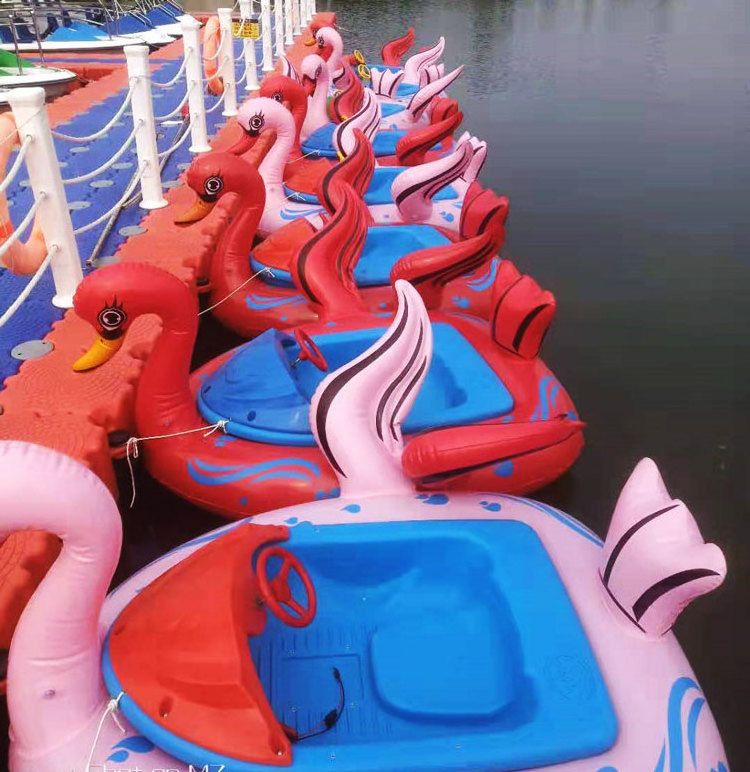 Water park Mini rubber plastic inflatable kids Electric bumper boat 12V bumper car go-kart