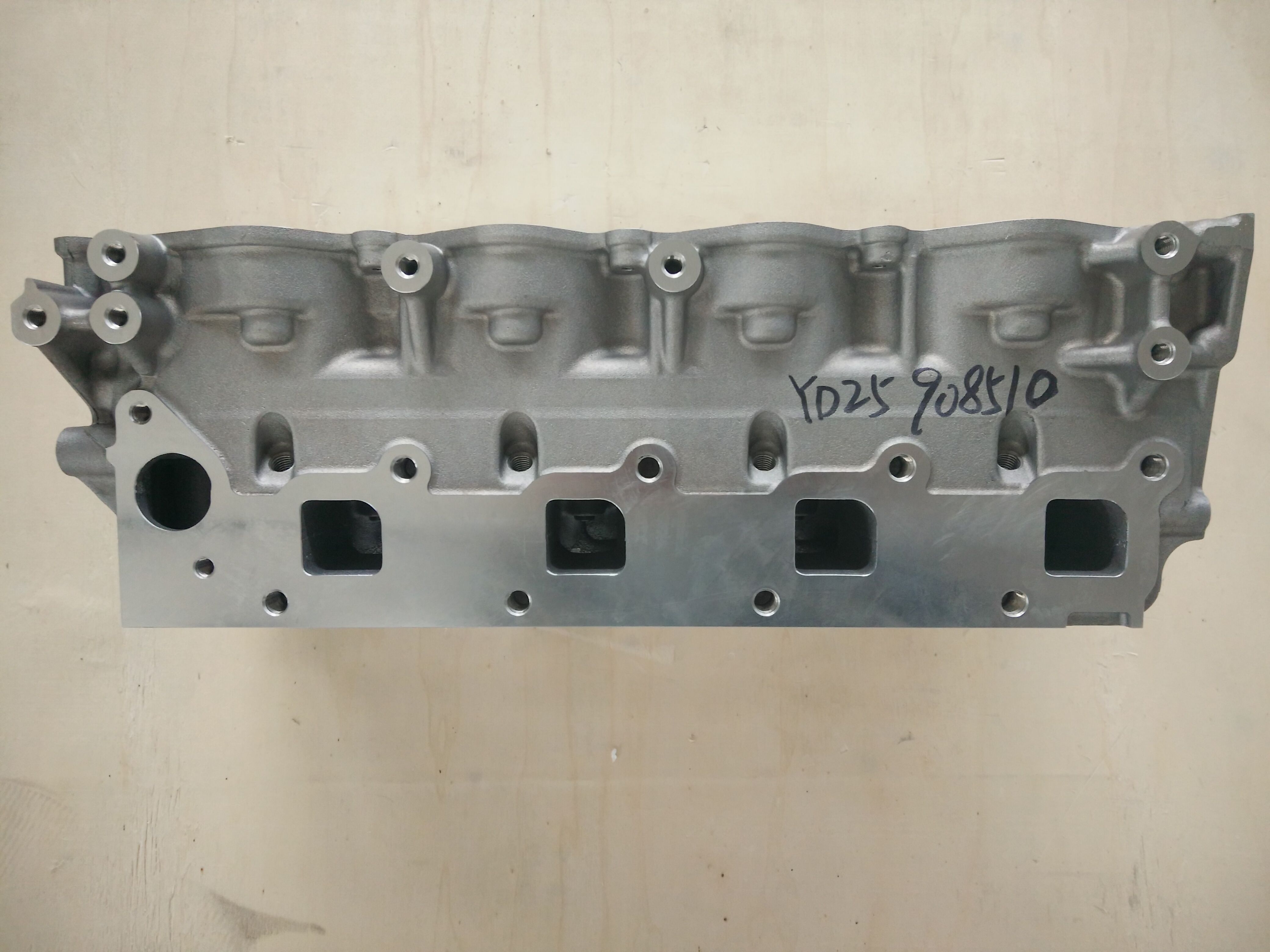 11039EB30A  Auto Engine Complete Cylinder Head YD25 908510 908505 Engine Cylinder Assembly Engine Parts for Nissan Narava