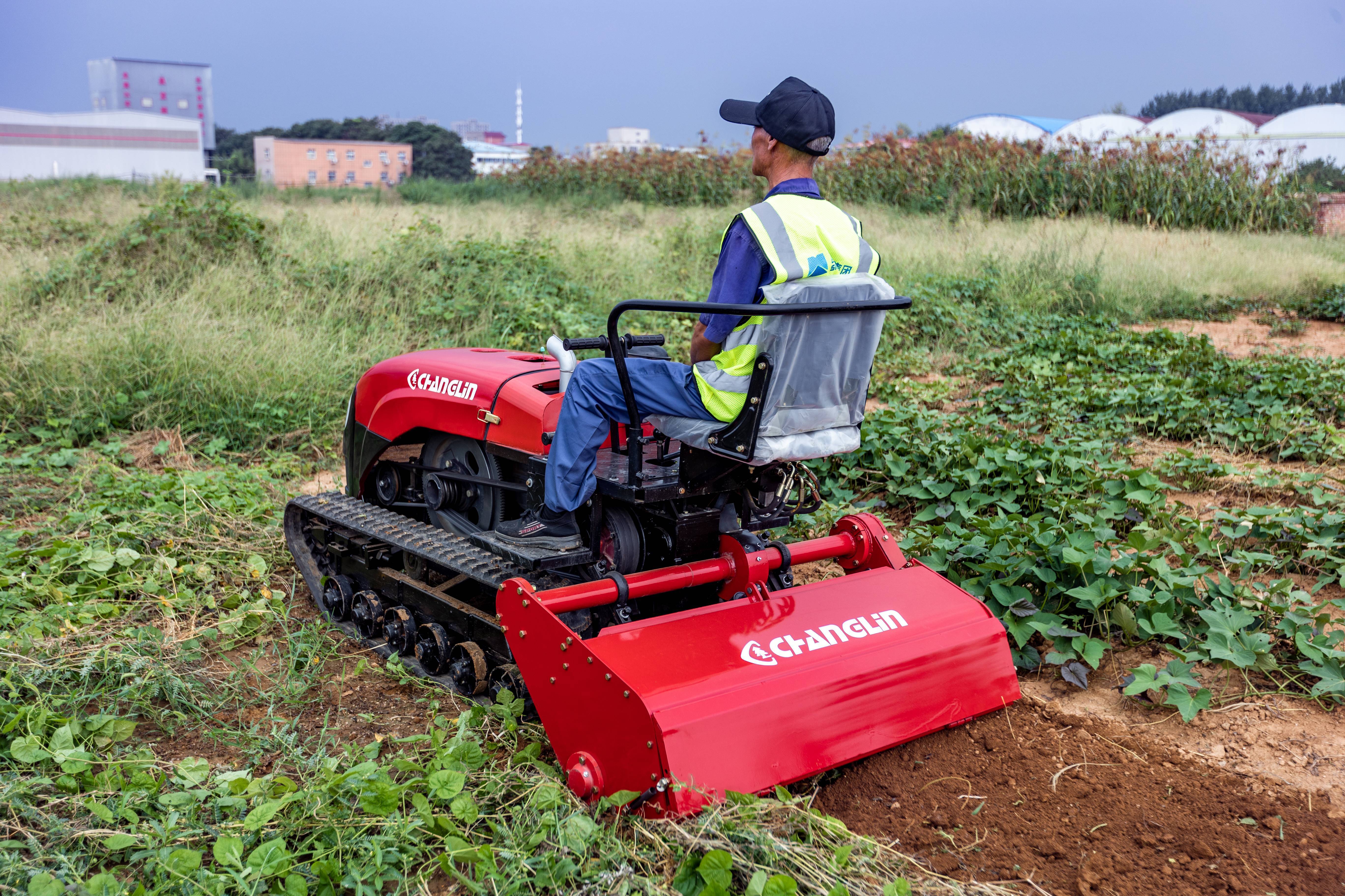 Construction Works CT120S  crawler tractors paddy field crawler tractor 28hp crawler rubber manual track tractor for sale