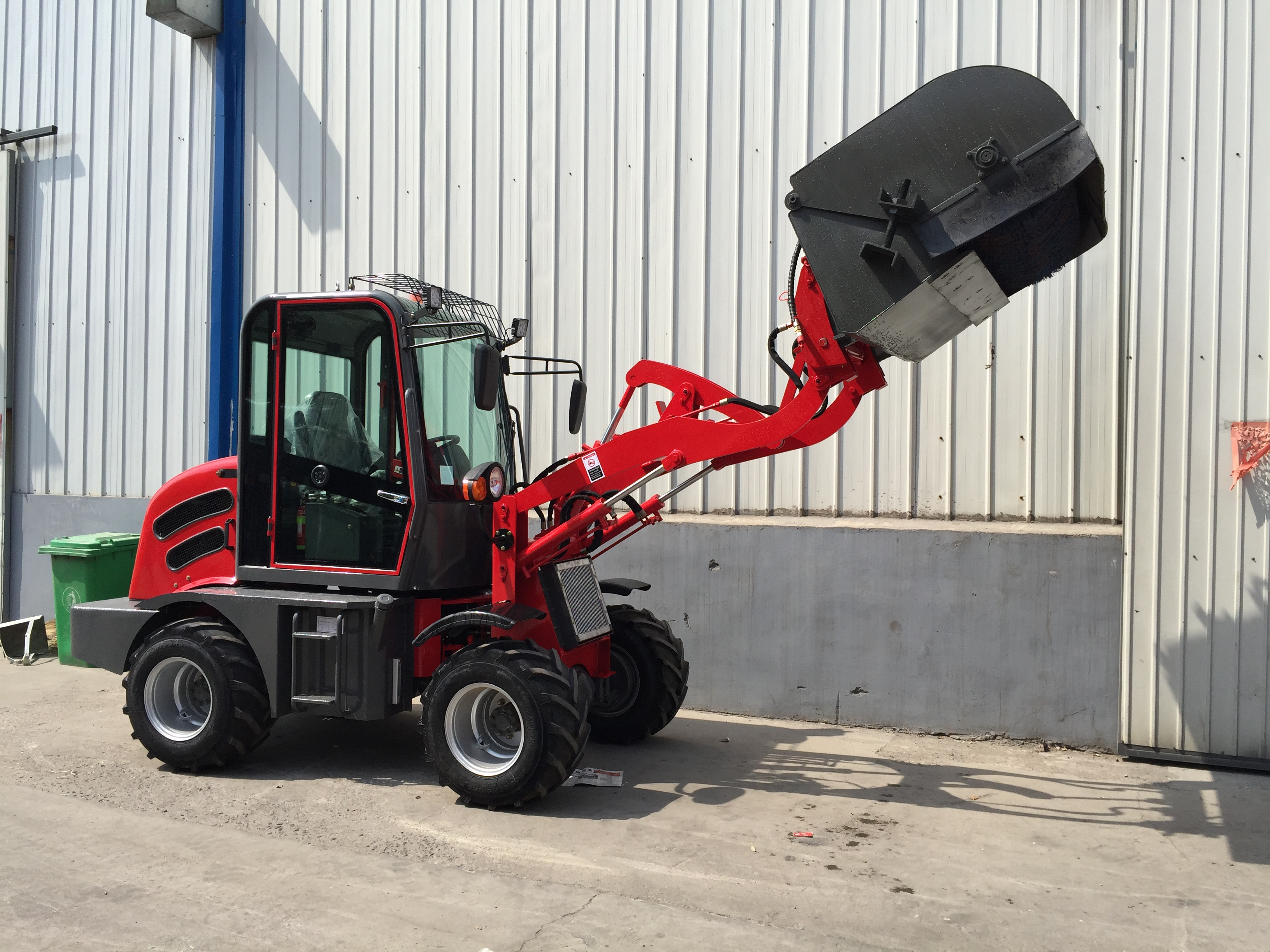 factory oem odm small Compact Front Tractor Farm mini diesel loader 800KG with quick hitch sweeper snow blower