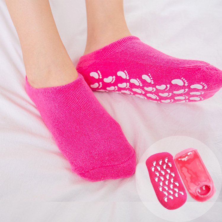 New Launched Beauty Spa Exfoliating Moisturizing Cooling Gel Socks Moisture Socks Spa Gel Gloves For Foot Care