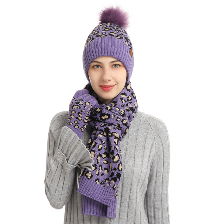 Wholesale 2022 hot sale luxury women's winter gift set fashion 3pcs winter warm leopard knit scarf glove and hat set