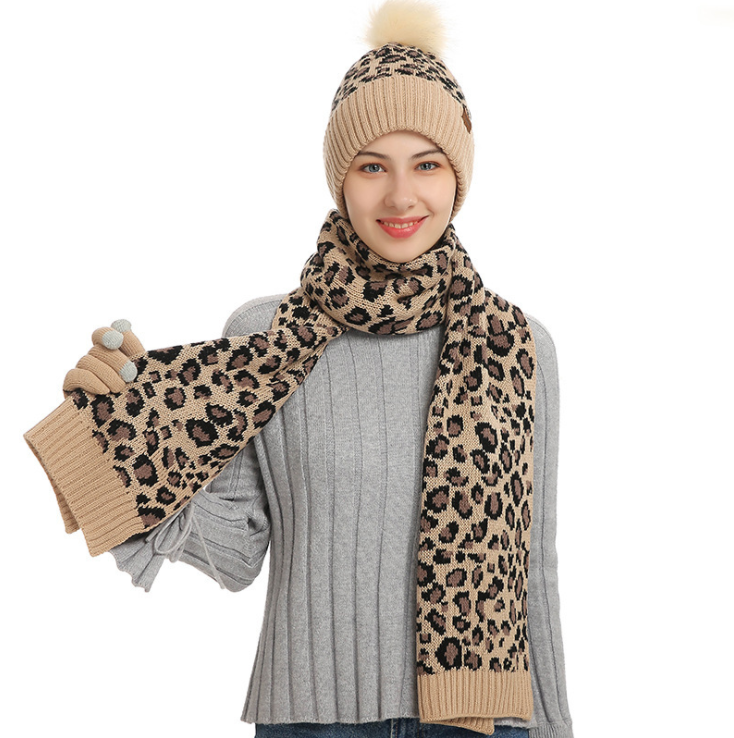 Wholesale 2022 hot sale luxury women's winter gift set fashion 3pcs winter warm leopard knit scarf glove and hat set