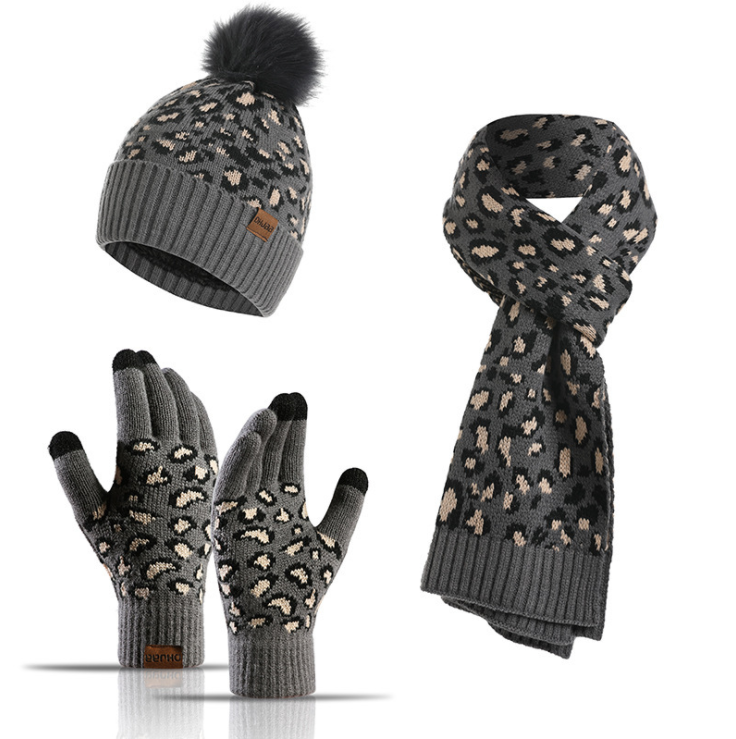 Wholesale 2022 hot sale luxury women's winter gift set fashion 3pcs winter warm leopard knit scarf glove and hat set