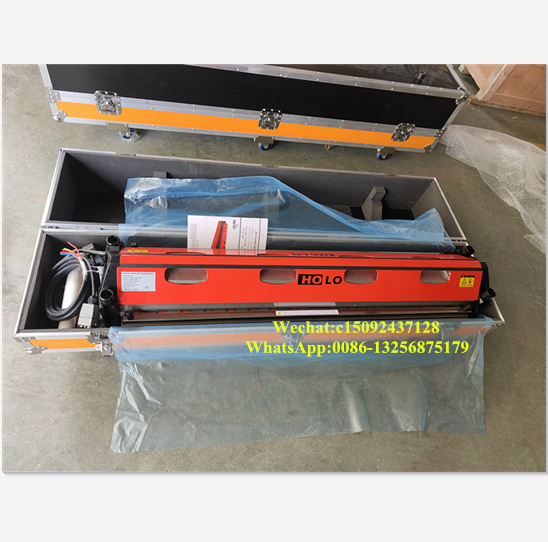 Portable hot vulcanizing press for splicing conveyor belt