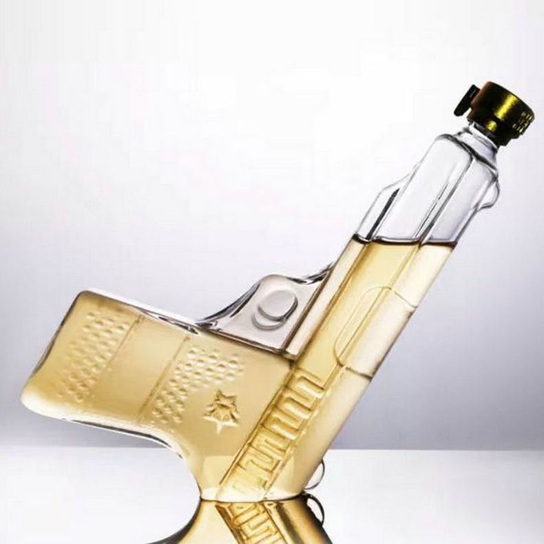 Gun Shaped Glass Bottles 180ml Unique Gun Shaped Empty Tequila Brandy Alcohol Vodka Whiskey Glass Bottle For Liquor Package Gift