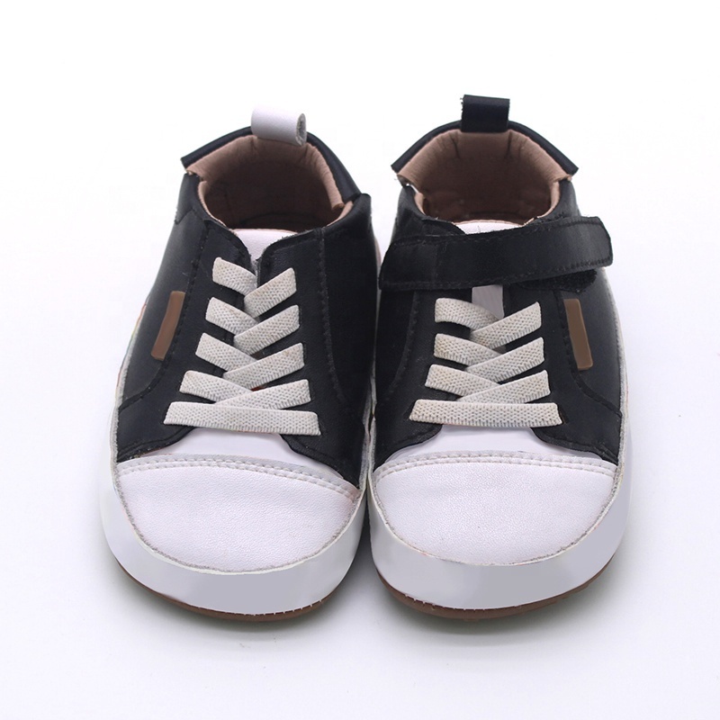 Fashionable wide toe leather with soft soles boys girls baby toddlers kids children's casual shoes