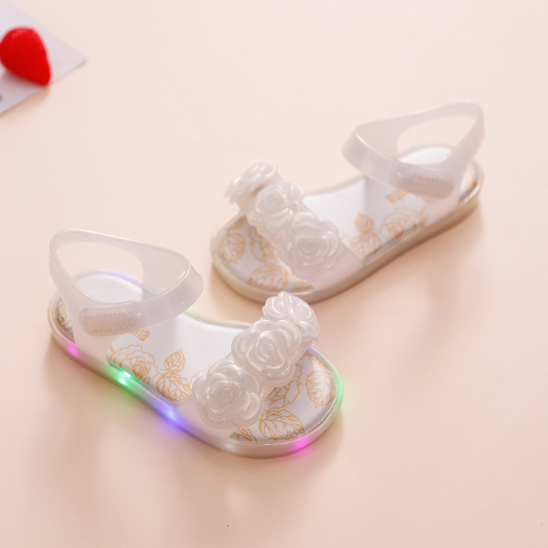 New Girls' Baby  Flower Beach Shoes LED Colorful Flashing Jelly Sandals