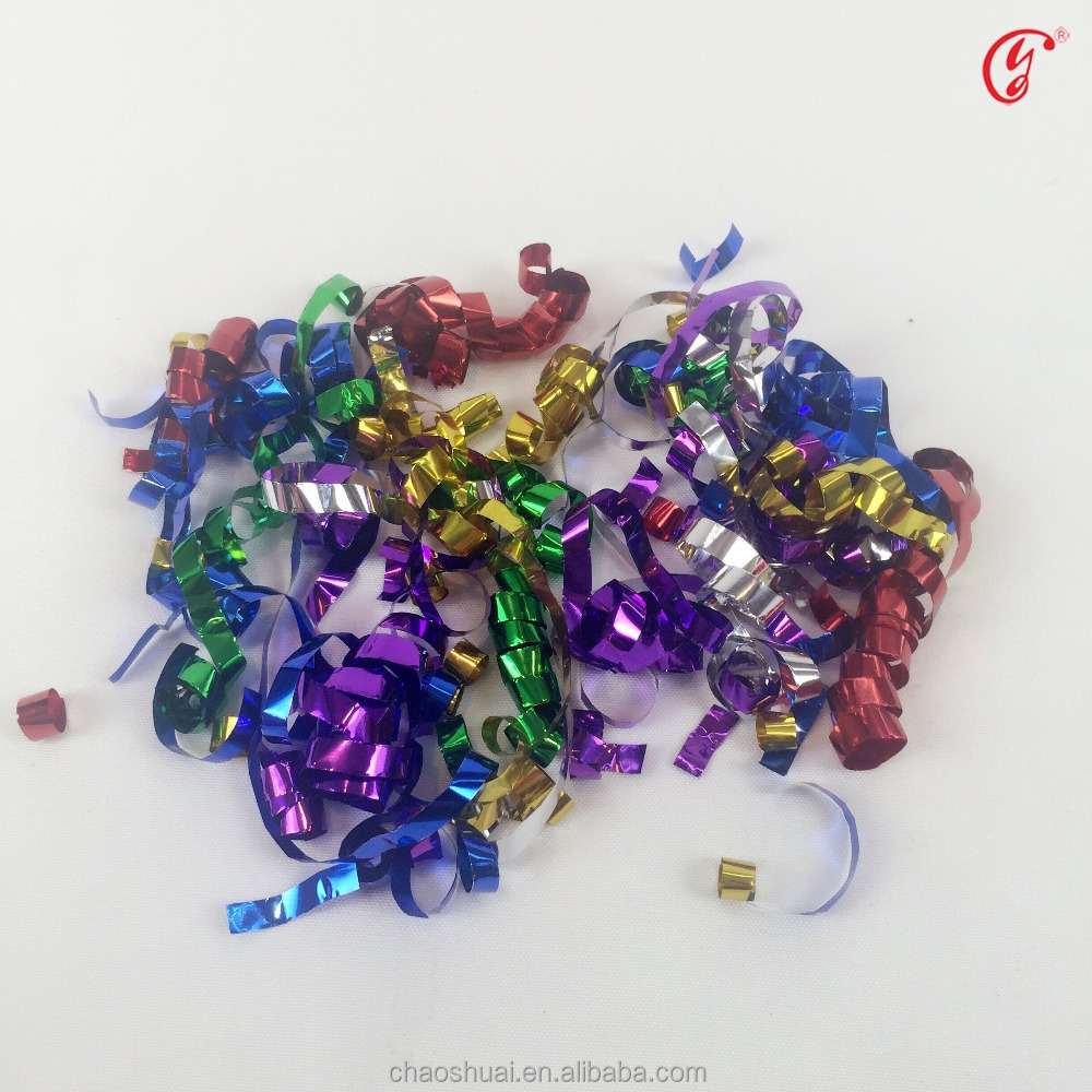 streamer party poppers with confetti