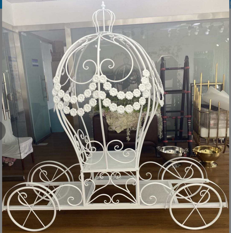 Wedding carriage elegant event decoration Cinderella pumpkin carriage