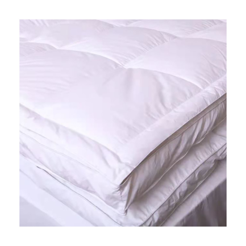 The Best 100%Cotton Soft Bed Mattress Topper with used for Hotel