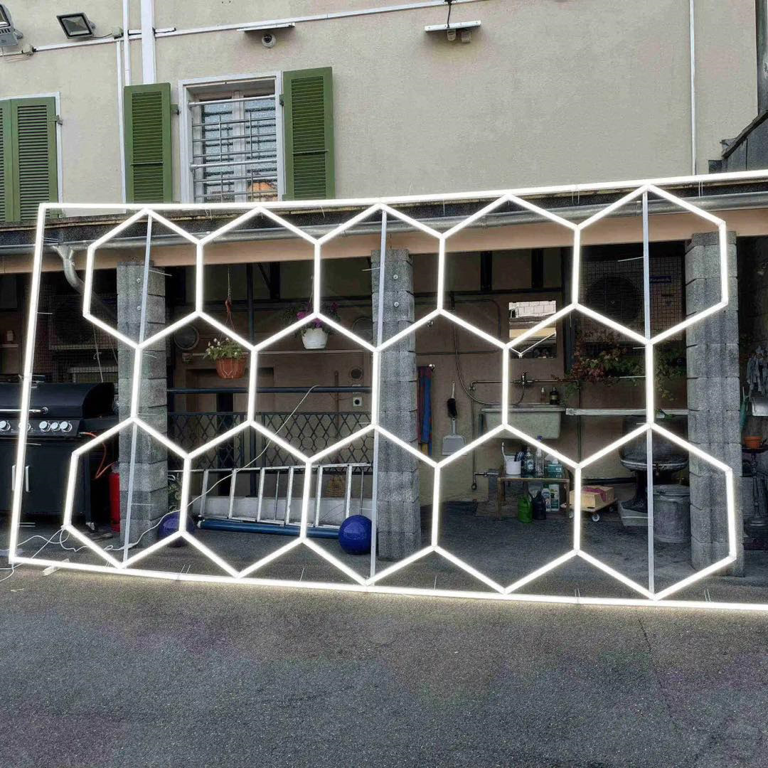 New High Quality Hexagonal Led Light For Showroom Garage Workshop Hexagon Led Light Garage 2024