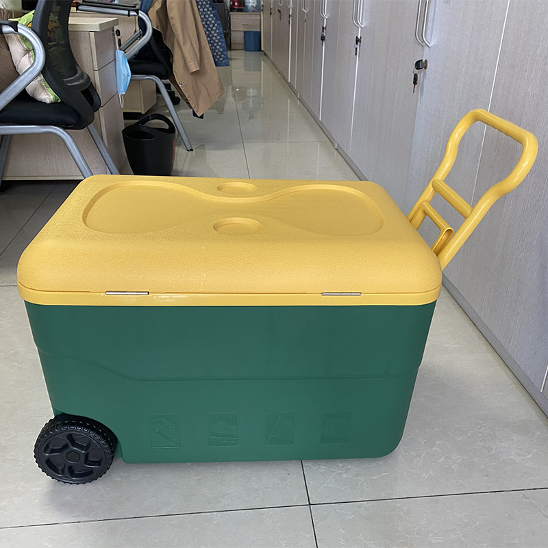 50L Wheeled Hard Cooler Keeps Ice Camping Plastic Portable Picnic Ice Chest Cooler Box With Handle