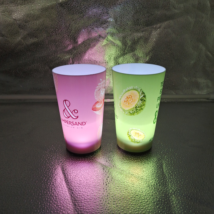 Auto-sensing 12oz/14oz/16oz LED Tumbler Fun Central Multicolor Glow in The Dark LED Light Up Cup for Parties