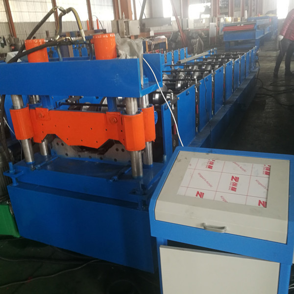 Construction K Long Span Roof Sheet Forming Machine wish punching hole