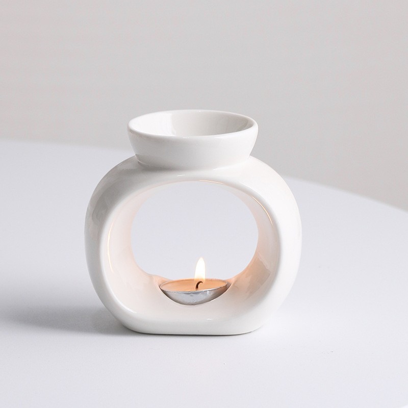 New Ceramic Candle Holders Aromatherapy Essential Oil Burner Hollow Creative Scented Candle Holder For Home Decorations