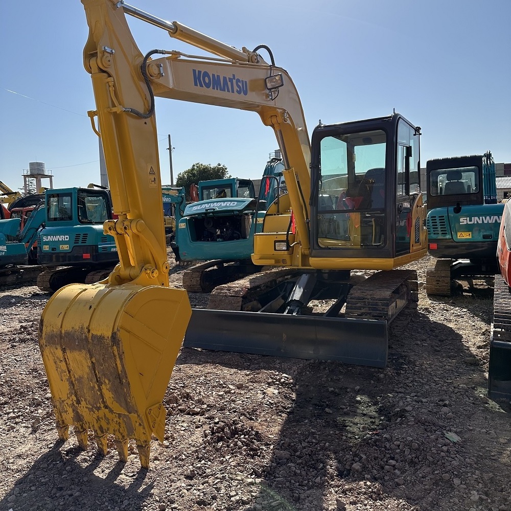 2022 Imported Low Hours Komatsu 70-8 Excavator Used Crawler Excavator PC70-8 7 Ton Mini Komatsu Excavators for Sale