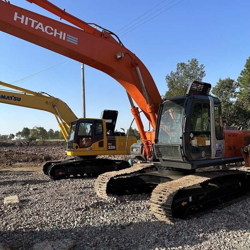 Imported used Japan heavy equipment Hitachi ZX240 24tons construction machinery on sale with cheap price