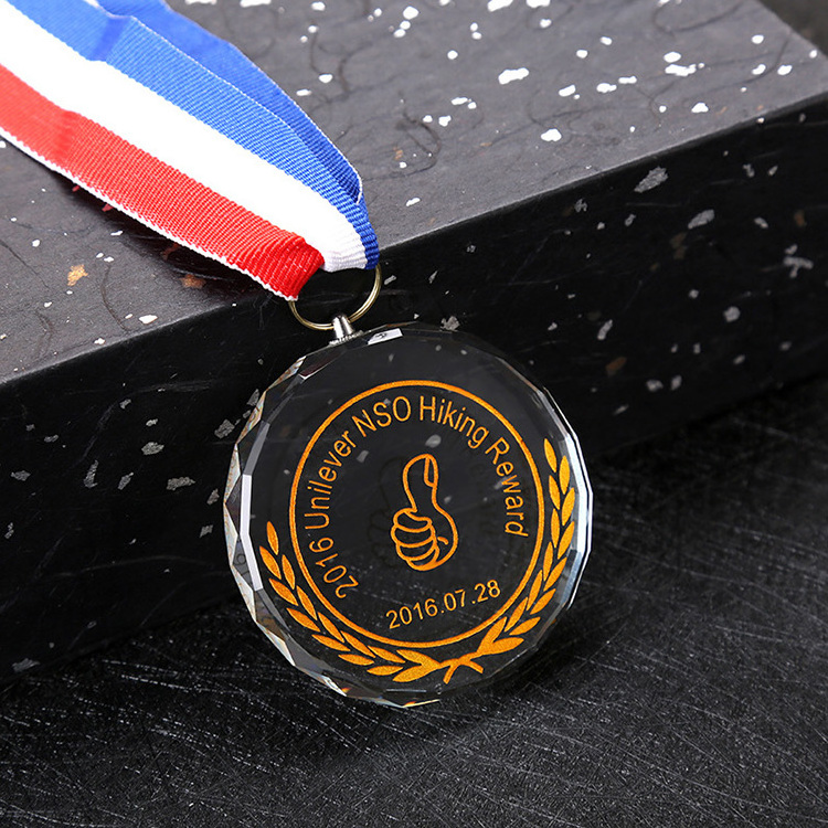 MH-LP0175 Crystal Glass Round Shaped Glass Medallion Medal