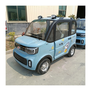 4 Wheel Enclosed Electric Mini Auto Scooter Car for Elderly / China Micro Four Wheel Small Electric Power Automatic Car for Sale