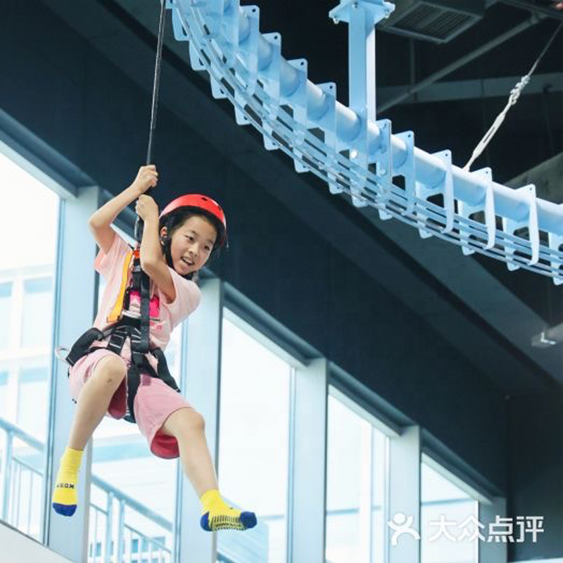 X.BOX. Adventure park Manufacturer Customized Indoor Playground Equipment with Ropes Course, Trampoline Park, Climbing Facility