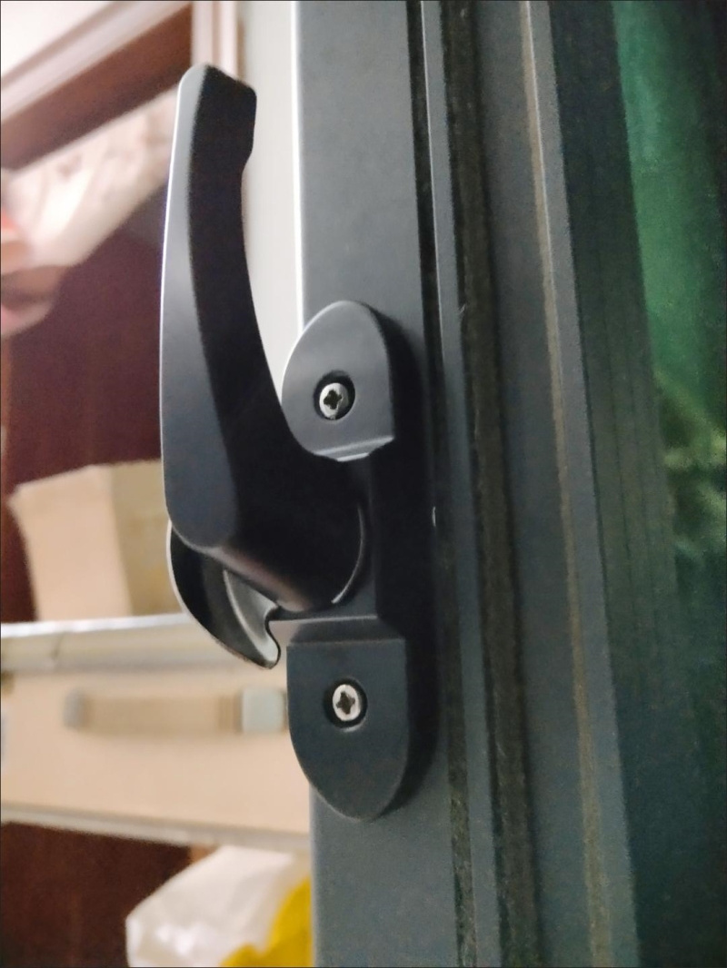 UPVC sliding window door crescent  lock