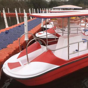 Best sale  Amusement  4 person water boat cheap Pedal Boat water bike pedal boat for sale