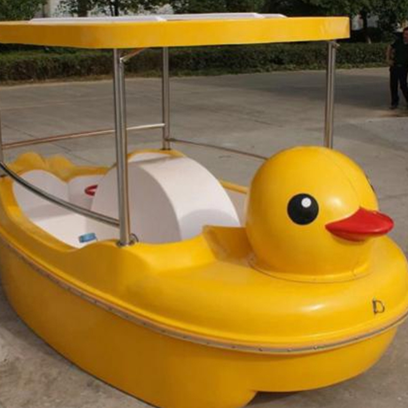 Different design cartoon animals 4 seats swan pedal drive pub pedal boat