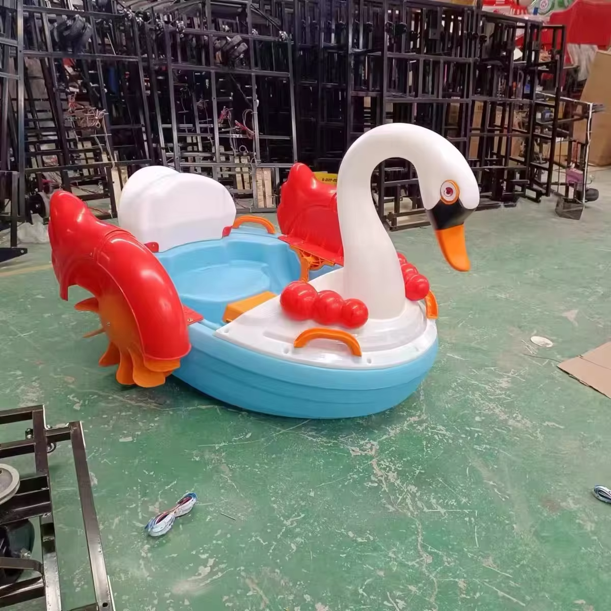 Wholesale customized different design kids hand paddle boat swan pedal boat for sale