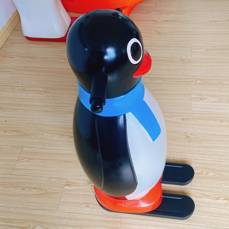 Wholesale kids helper ice  penguin skating training aids skating handrail walker